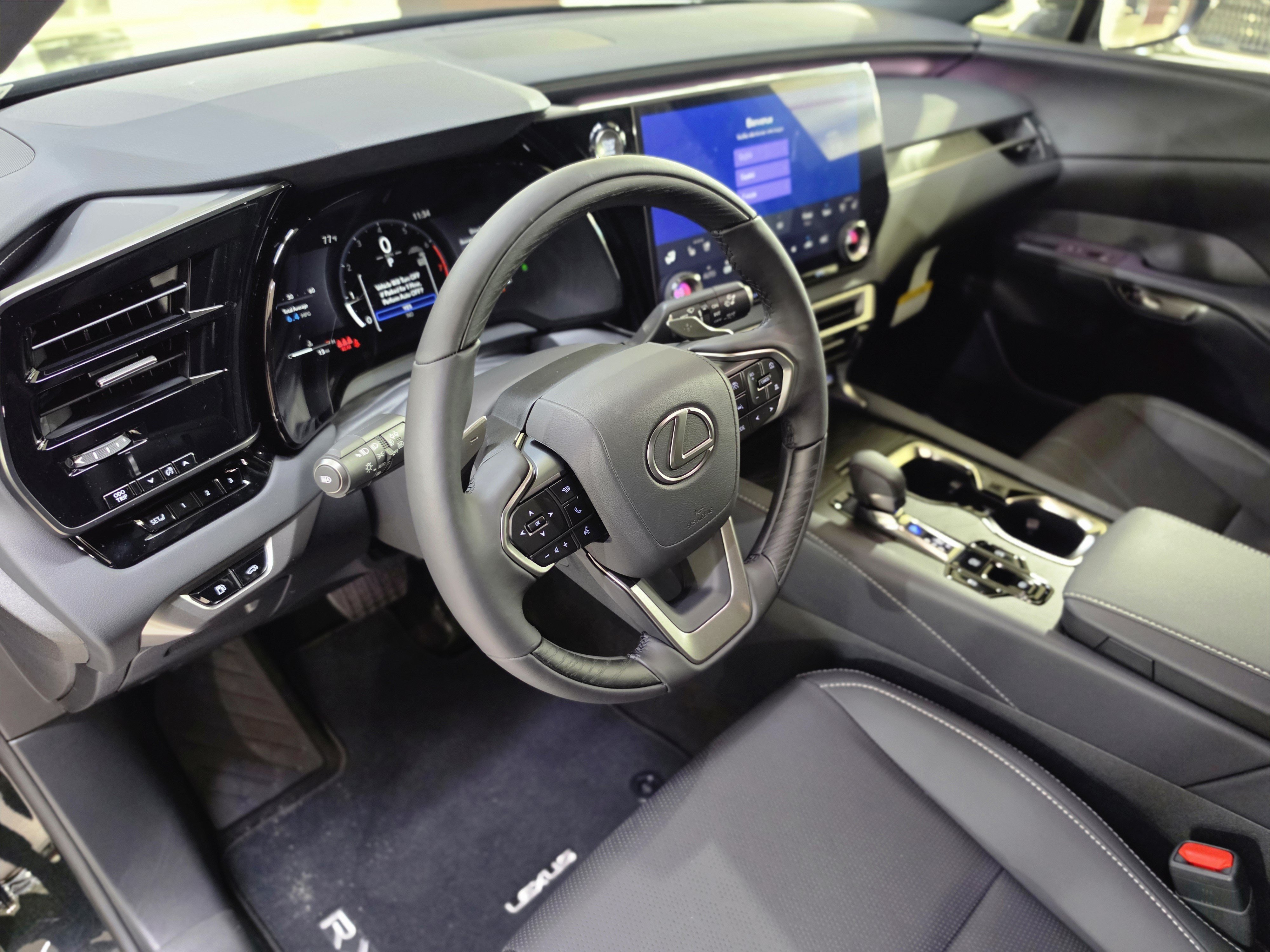 New 2026 Lexus RX 350 Premium Plus w/ Accessory Package (Z1) FWD image 13