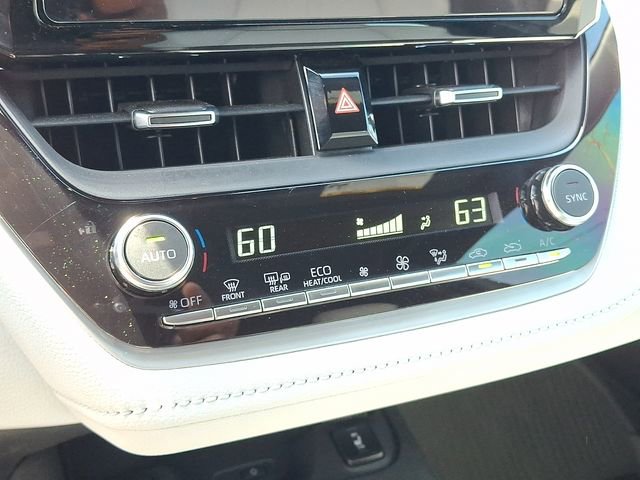 Used 2025 Toyota Corolla XSE image 11