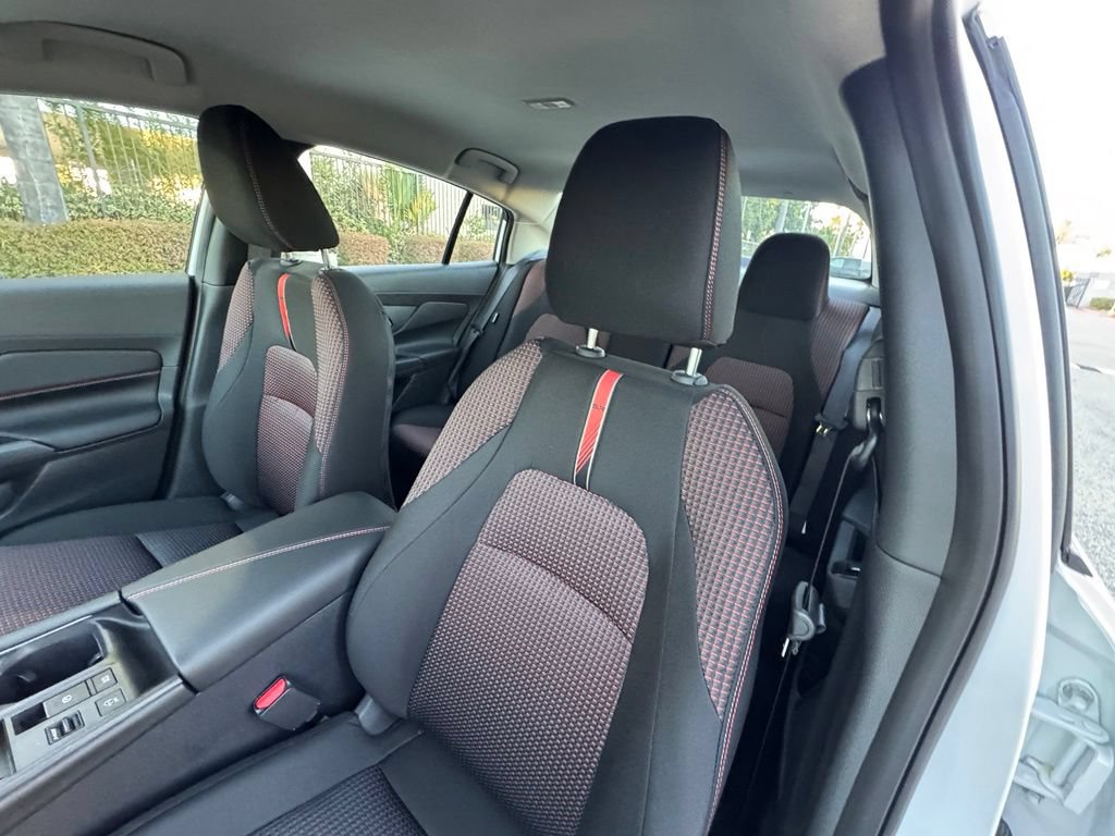 New 2026 Nissan Sentra SR w/ Floor Mat Package FWD image 13