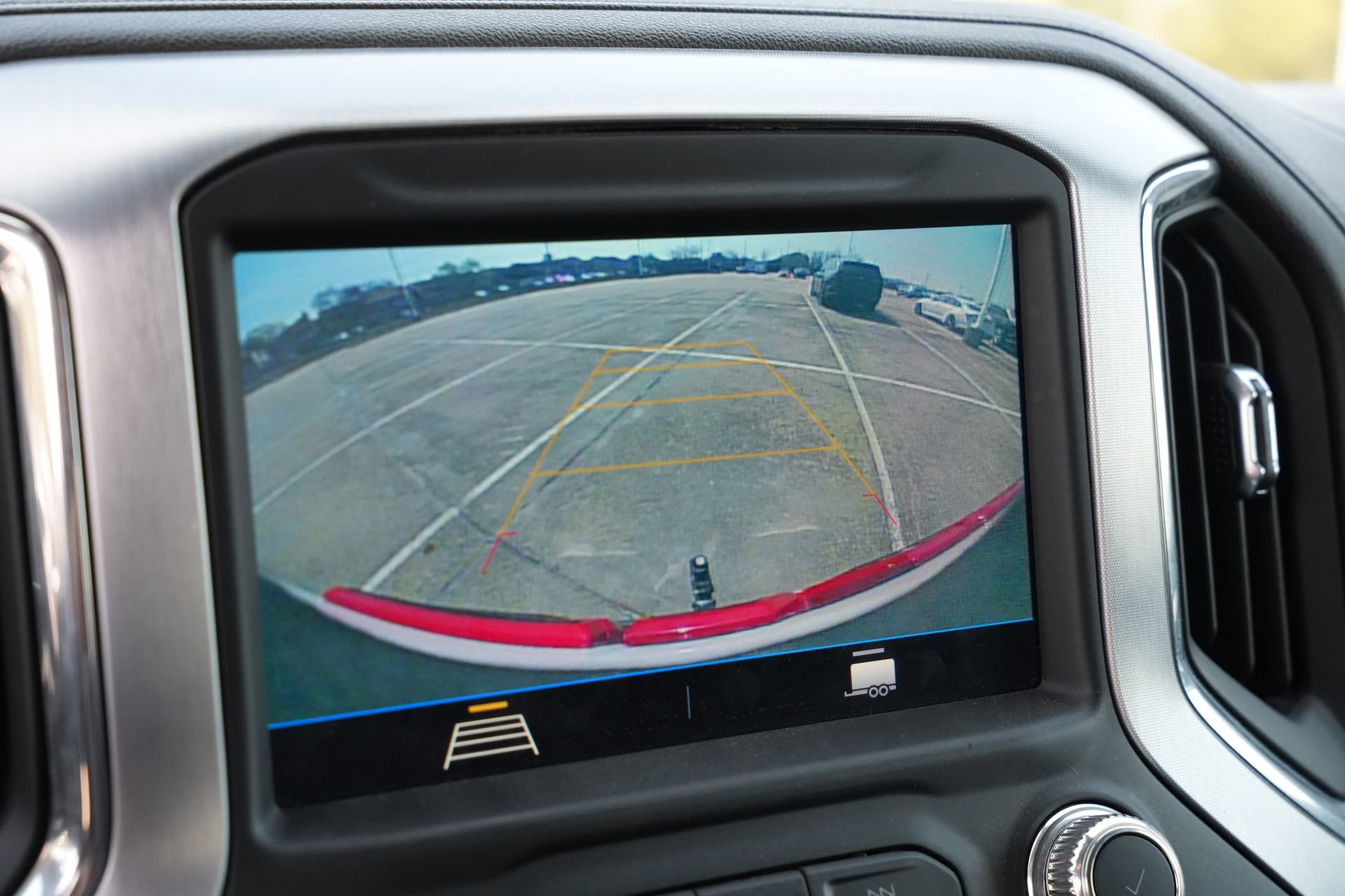 Used 2021 GMC Sierra 1500 SLE image 13