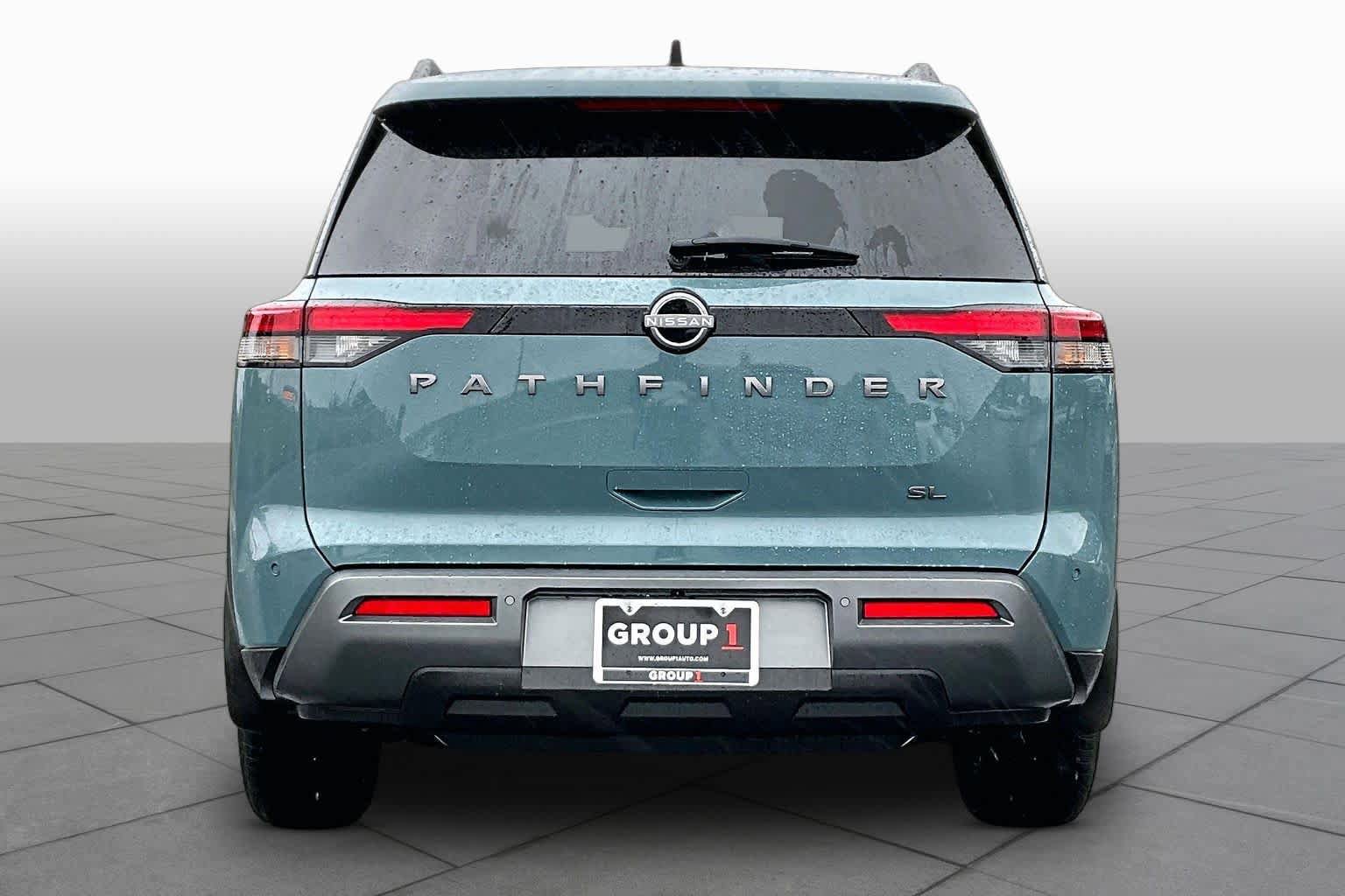 New 2026 Nissan Pathfinder SL FWD image 4