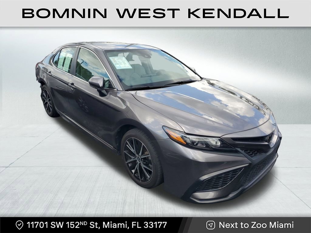 Used 2023 Toyota Camry SE