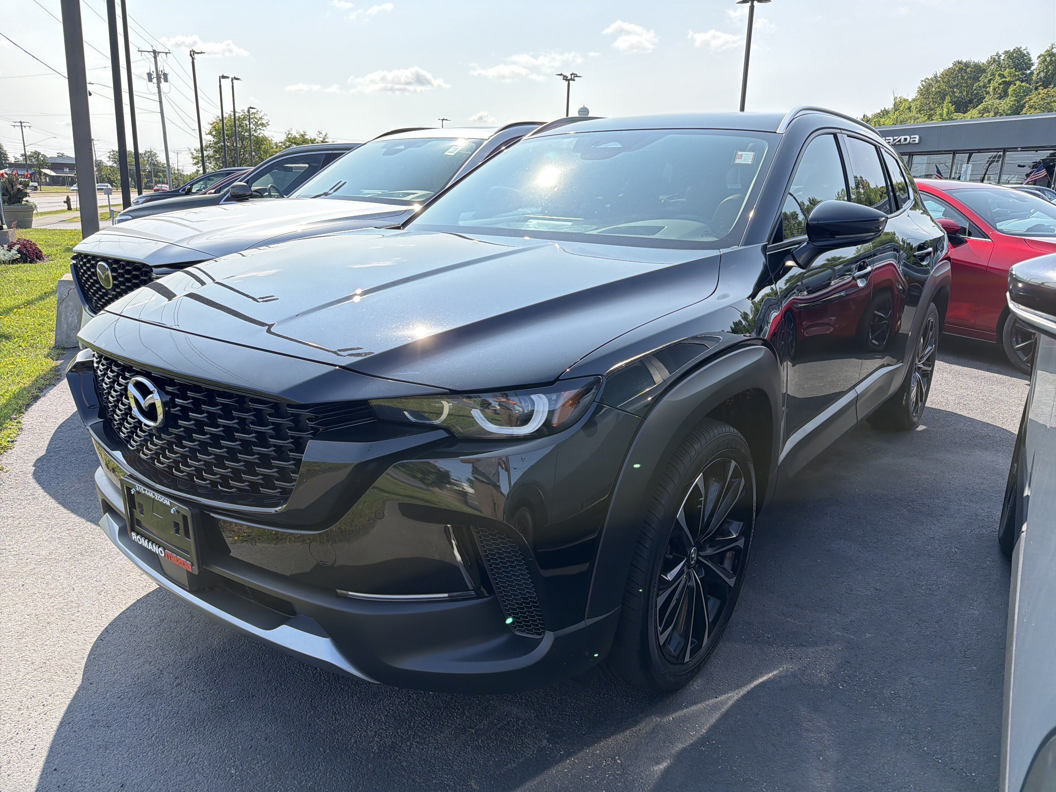 Certified 2025 MAZDA CX-50 2.5 Turbo w/ Weather Package AWD/4WD image 4