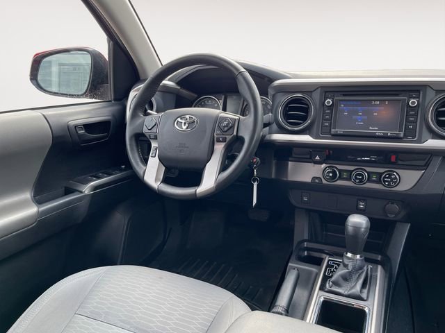 Used 2016 Toyota Tacoma SR5 image 10