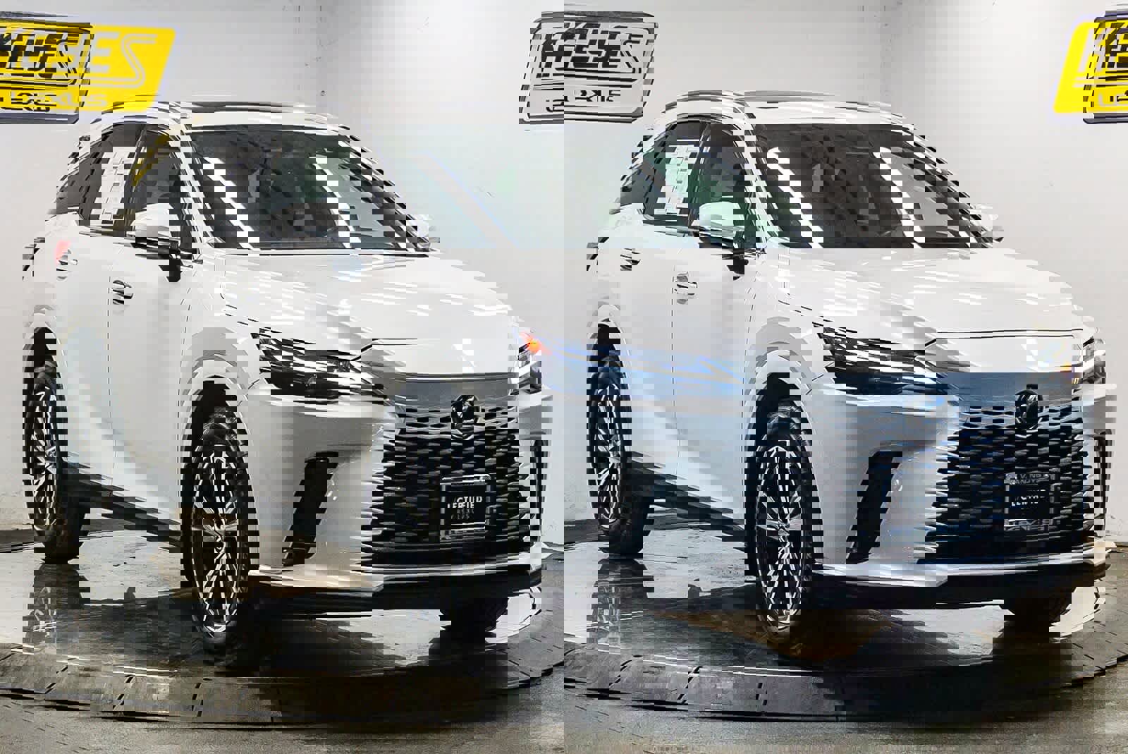 Used 2024 Lexus RX 350 FWD w/ Technology Package image 5