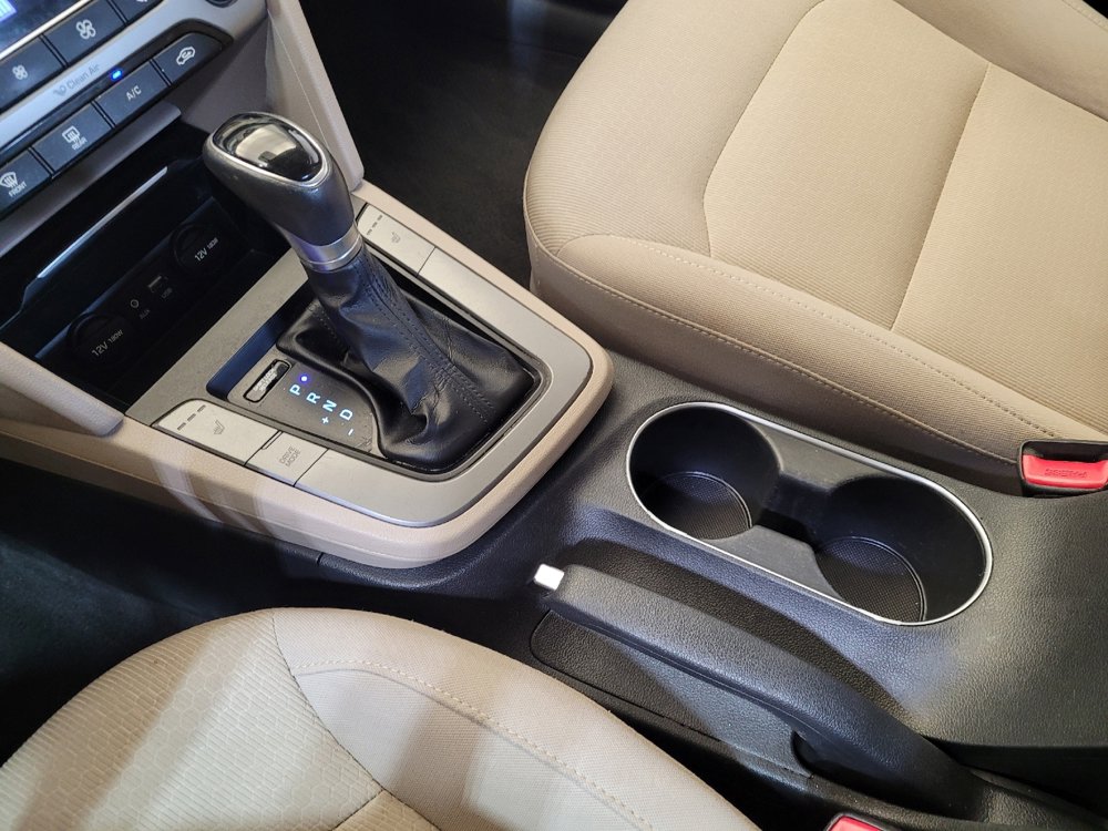 Used 2017 Hyundai Elantra SE w/ SE A/T Tech Package 03 FWD image 26