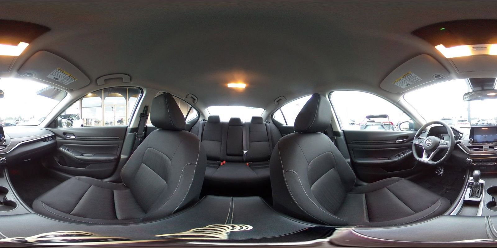 Used 2025 Nissan Altima 2.5 SV image 42