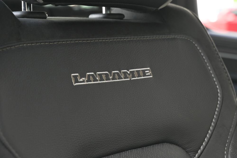 Used 2026 RAM 1500 Laramie AWD/4WD image 39