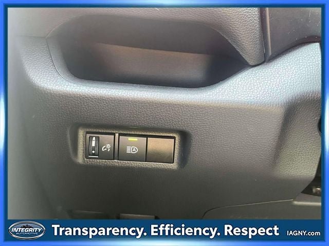 Certified 2025 Toyota RAV4 XLE AWD/4WD image 18