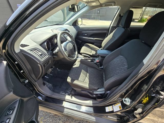 Used 2023 Mitsubishi Outlander Sport AWD image 9