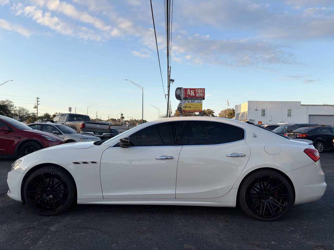 Used 2018 Maserati Ghibli GranSport image 5