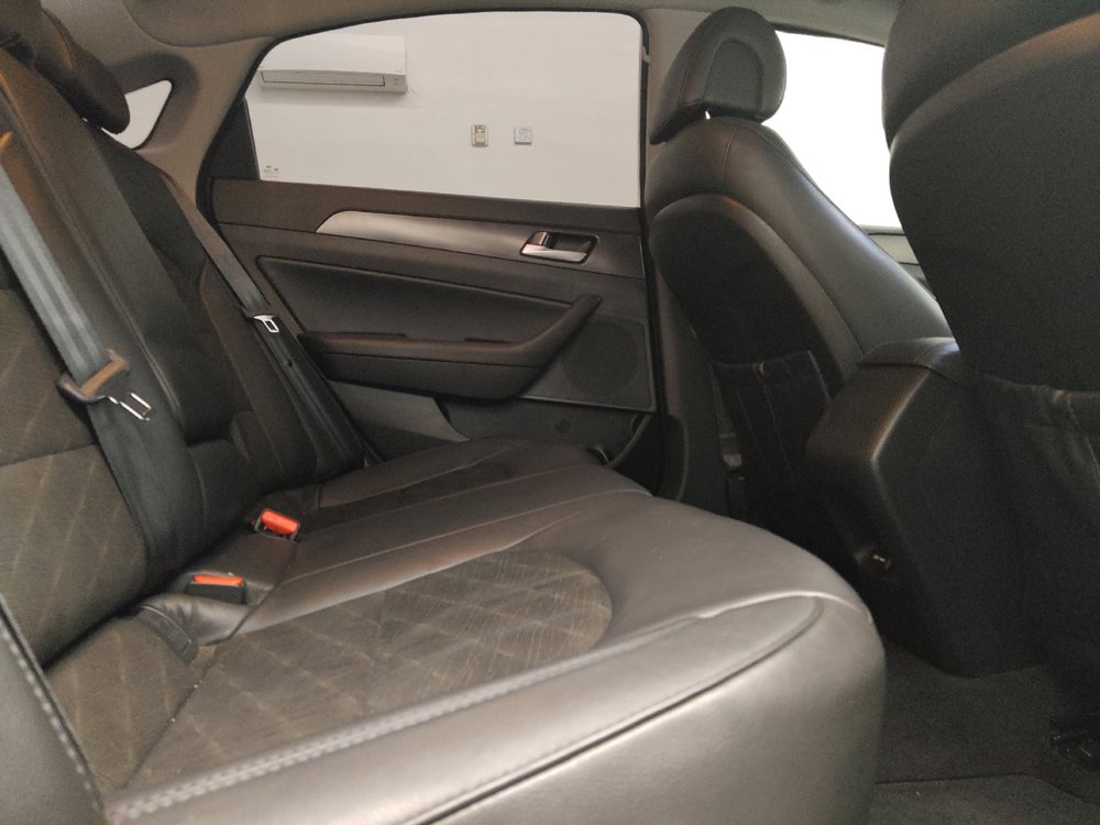 Used 2017 Hyundai Sonata Sport w/ Value Edition Package 02 FWD image 19