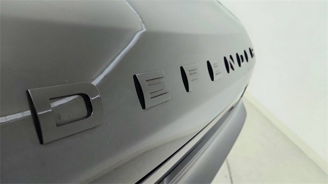 Used 2022 Land Rover Defender 90 X image 16