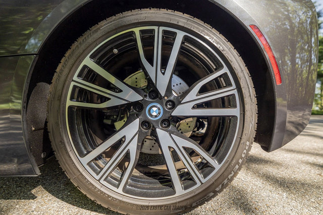 Used 2015 BMW i8 AWD/4WD image 55