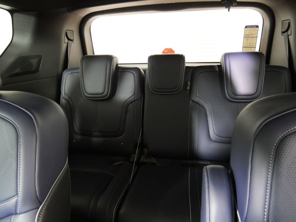 New 2026 INFINITI QX80 4WD image 14