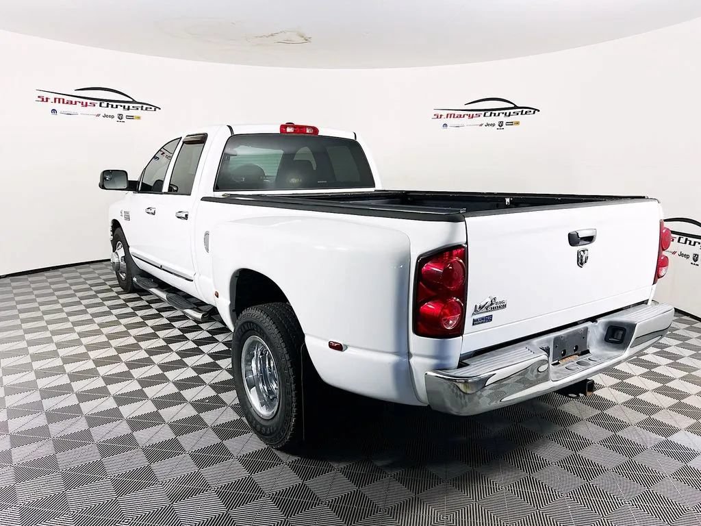 Used 2009 Dodge Ram 3500 Truck SLT w/ Popular Equipment Group RWD image 6