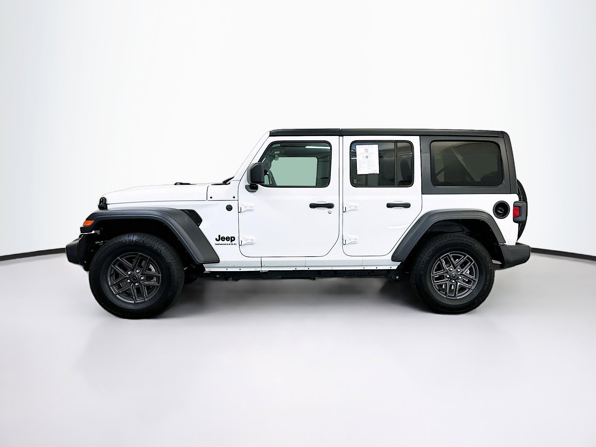 Used 2025 Jeep Wrangler Sport S image 4