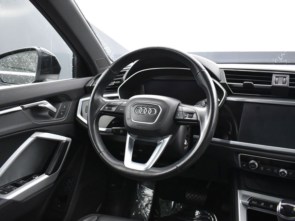 Used 2022 Audi Q3 2.0T Premium image 17