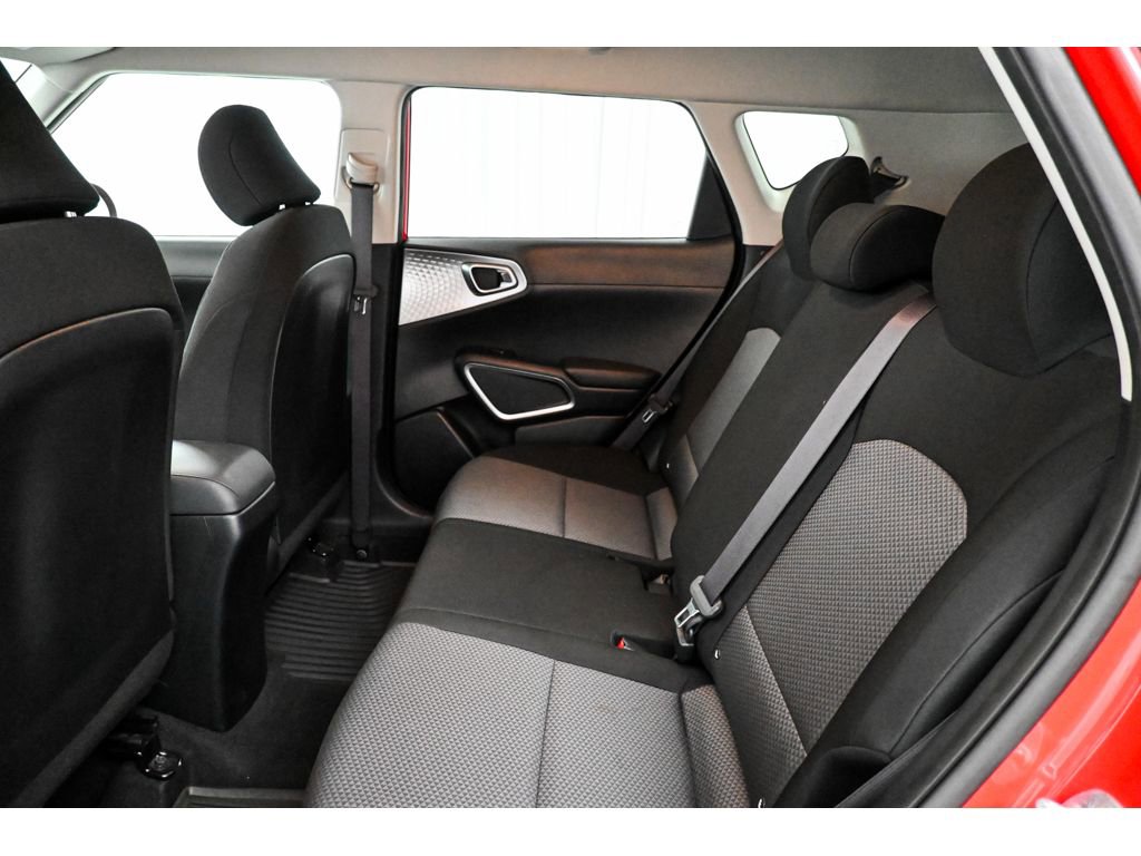 Used 2021 Kia Soul LX FWD image 27