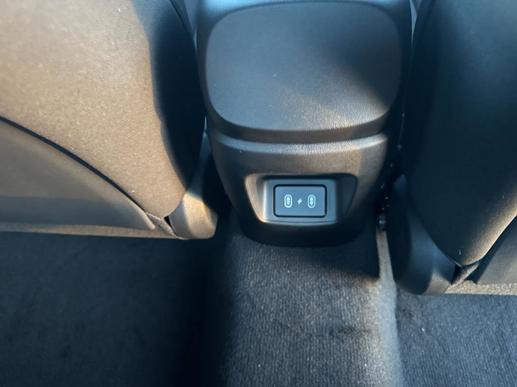 New 2025 Hyundai Elantra Sport image 21