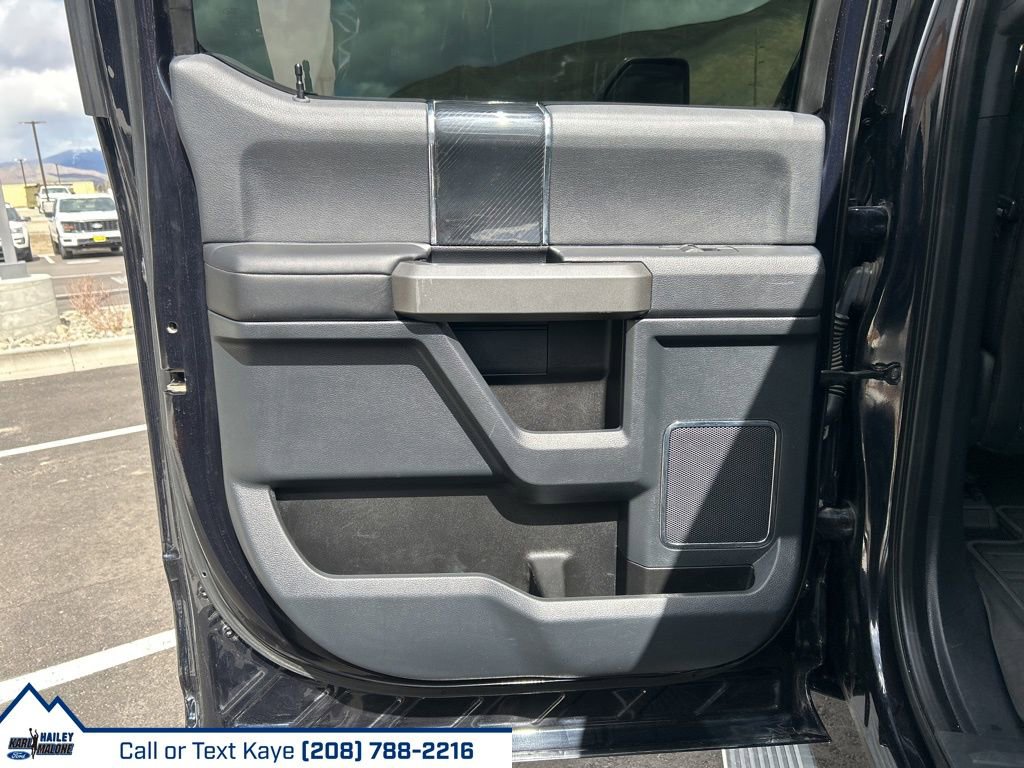 Used 2022 Ford F350 Platinum w/ Tremor Off-Road Package image 14