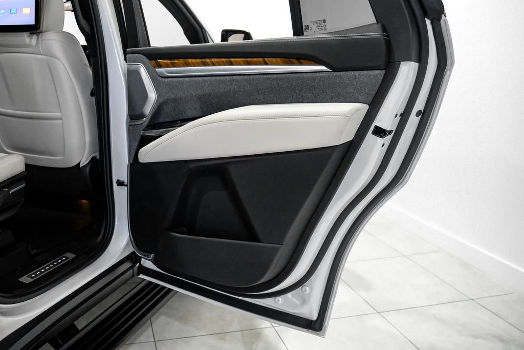 Used 2025 Cadillac Escalade Sport Platinum w/ LPO, Floor Liner Package image 49
