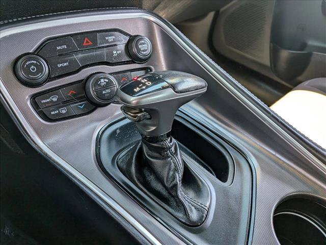 Used 2021 Dodge Challenger SXT image 14