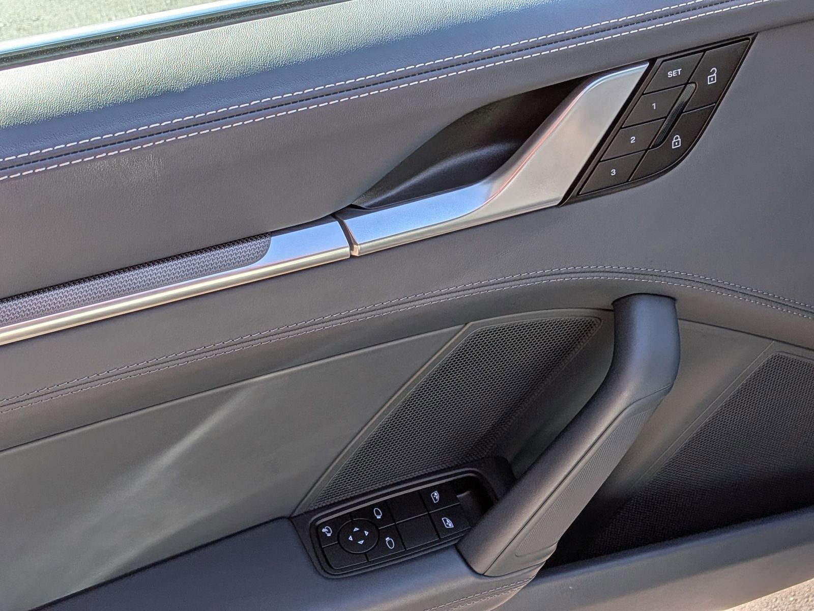 Certified 2025 Porsche 911 Carrera image 15