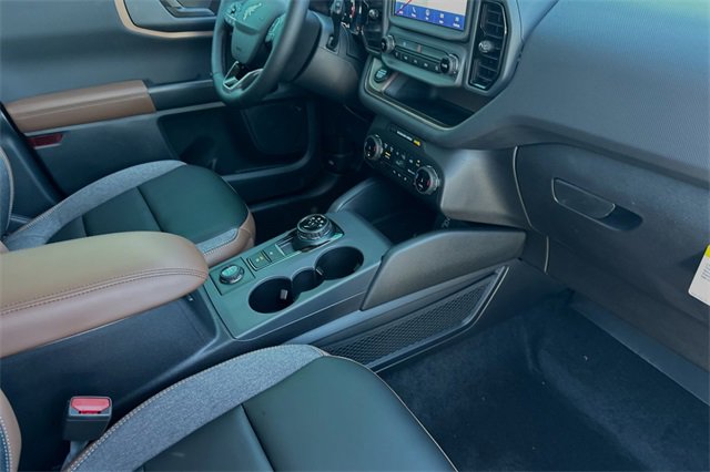 Used 2024 Ford Bronco Sport Outer Banks w/ Tech Package image 13