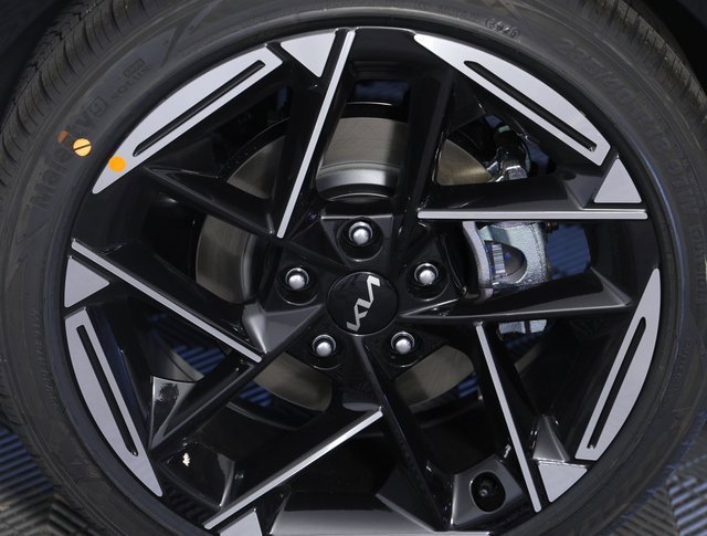 New 2026 Kia K4 GT-Line image 8