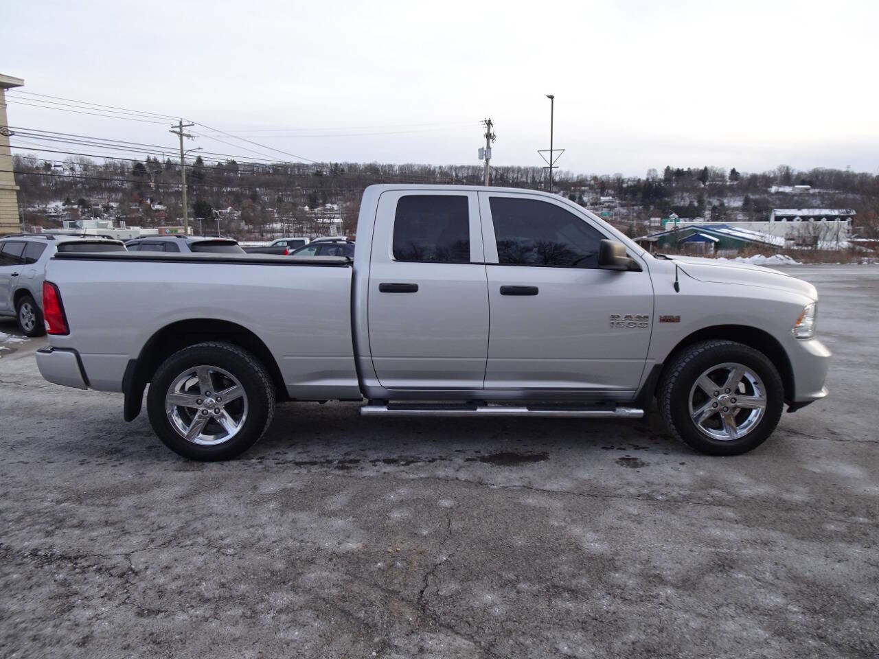 Used 2017 RAM 1500 Express image 5