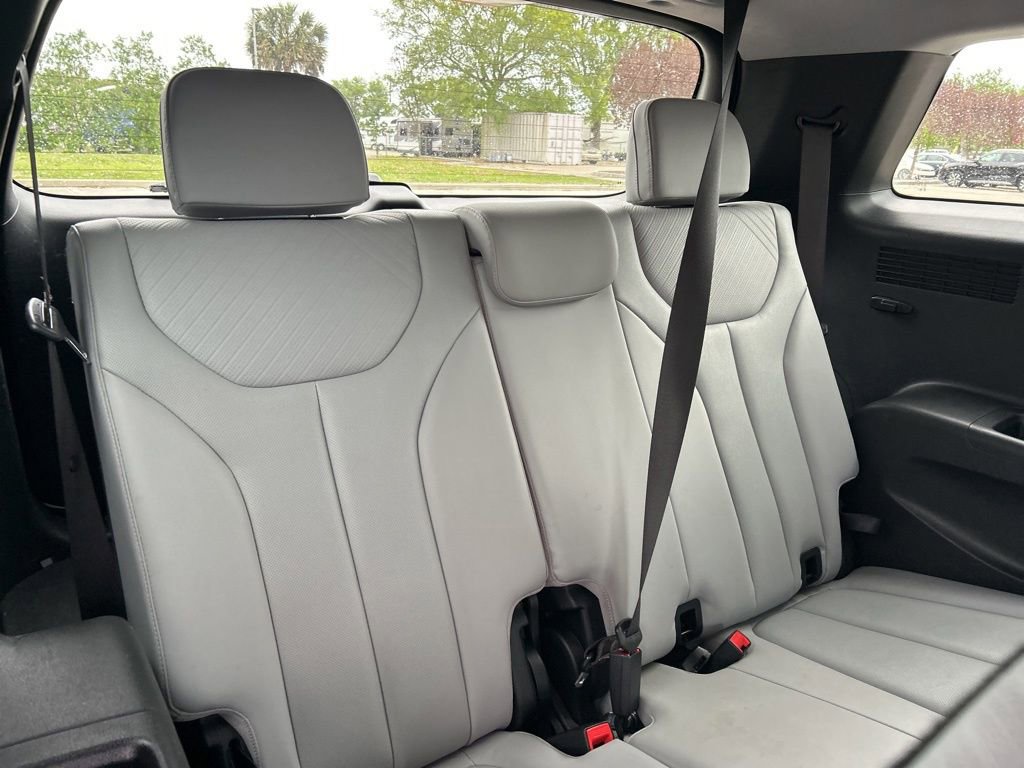 Used 2024 Hyundai Palisade SEL FWD image 50