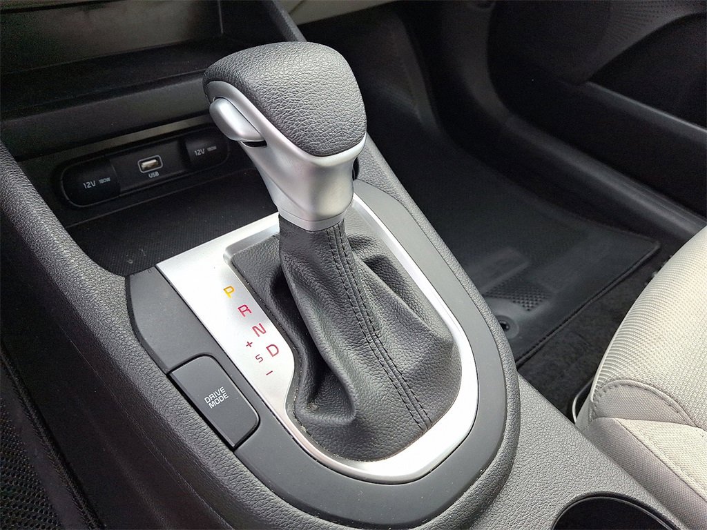 Used 2023 Kia Forte LXS w/ LXS Technology Package image 15