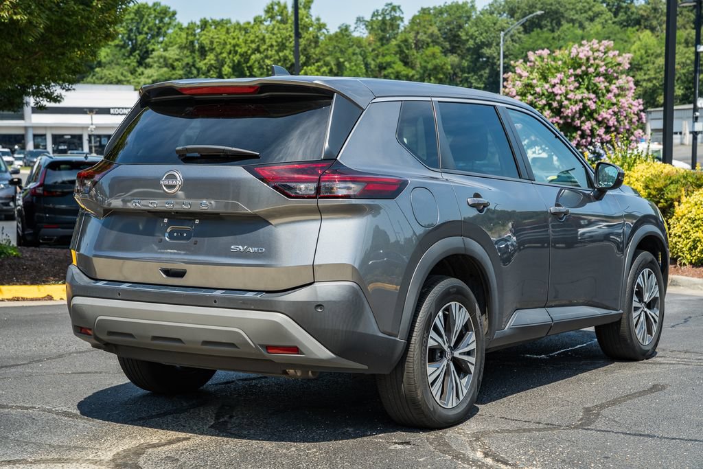 Used 2022 Nissan Rogue SV AWD/4WD image 5