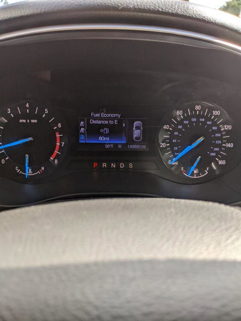 Used 2013 Ford Fusion SE FWD image 8