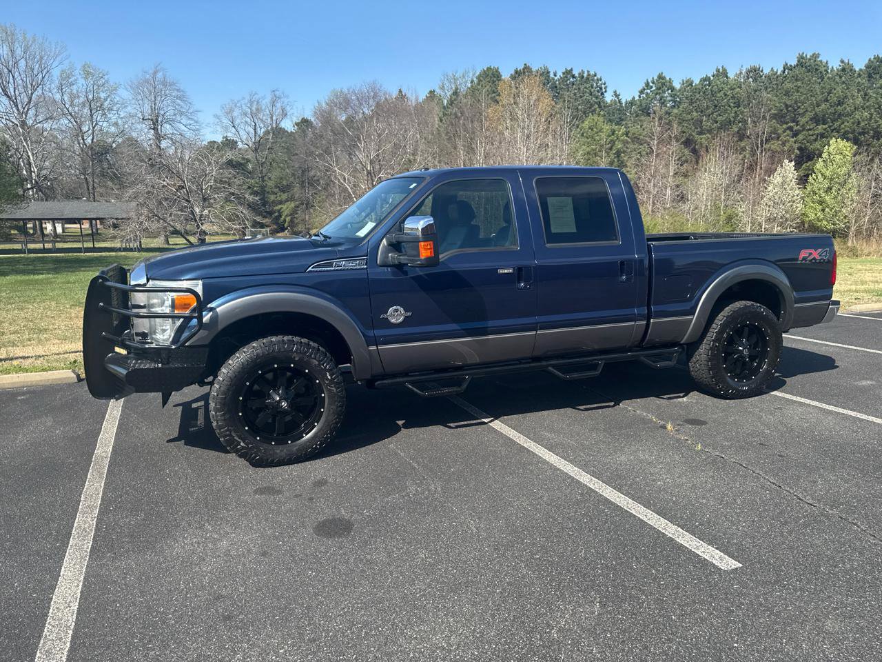 Used 2014 Ford F250 Lariat w/ Lariat Ultimate Package image 10