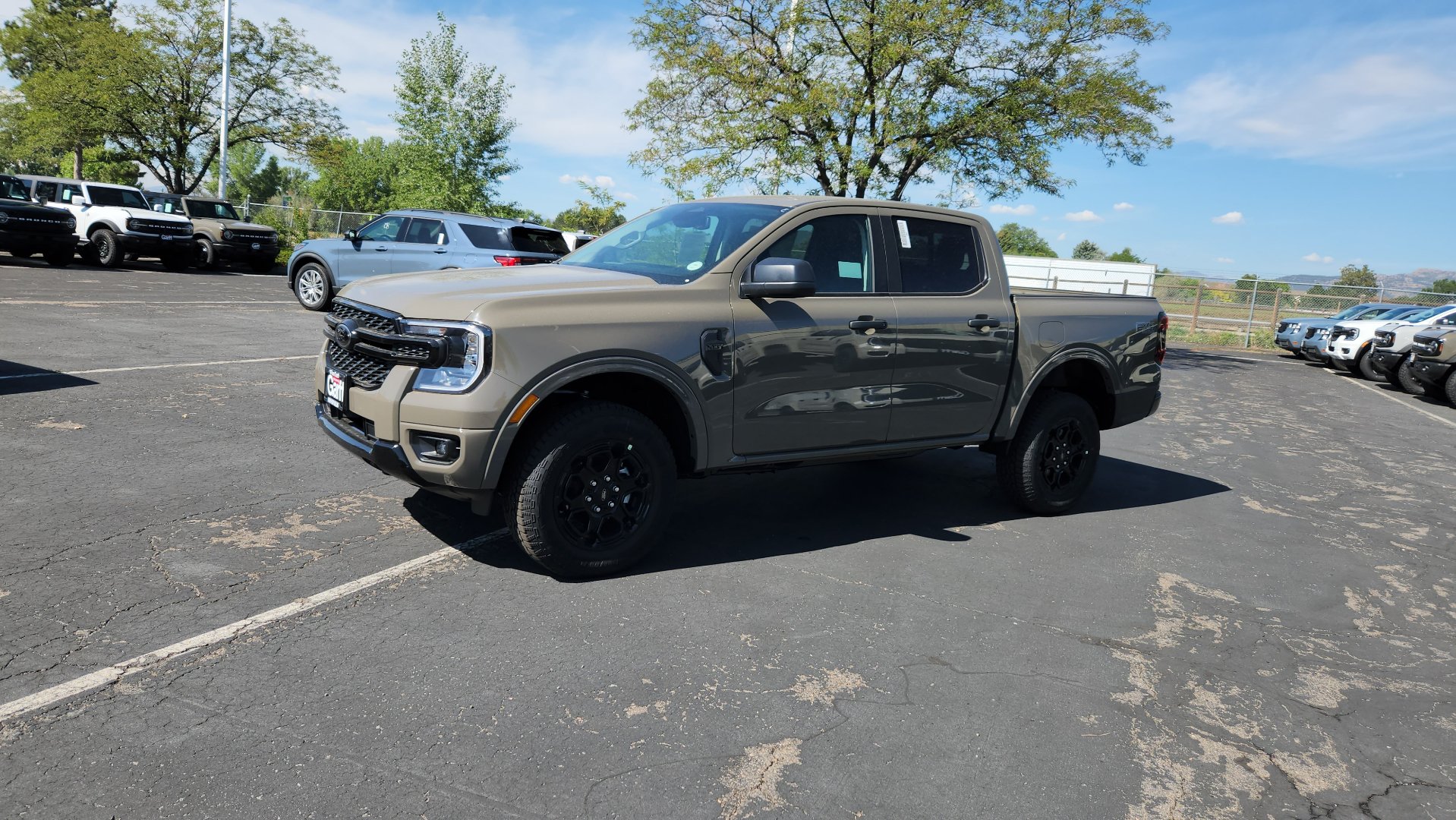 New 2026 Ford Ranger XLT w/ Equipment Group 301A High AWD/4WD image 3