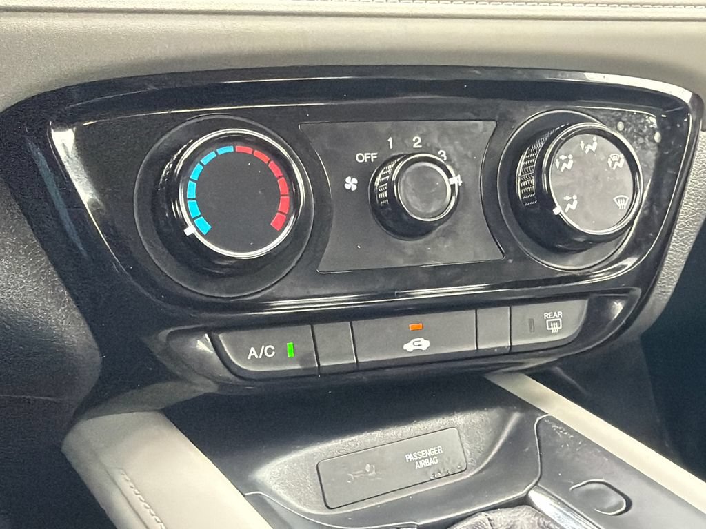 Used 2017 Honda HR-V LX image 26