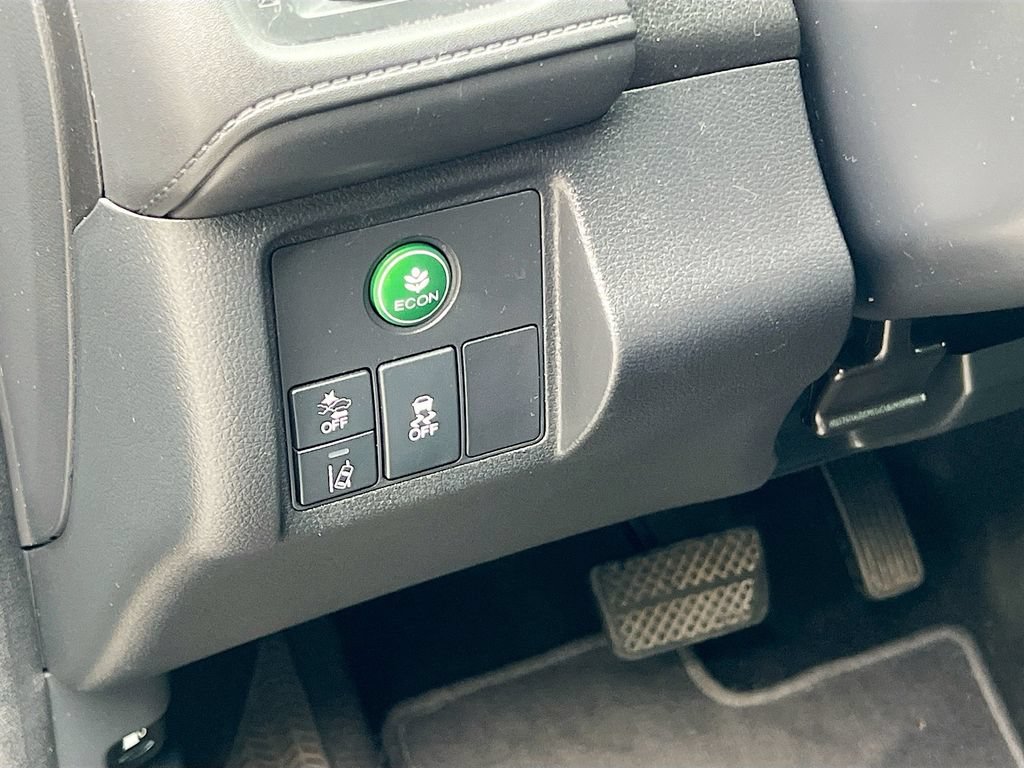 Used 2020 Honda HR-V Touring image 10