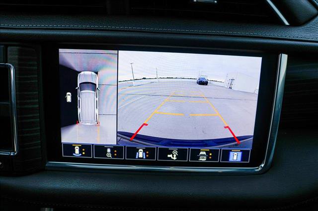 Used 2021 GMC Yukon Denali w/ Denali Ultimate Package image 20