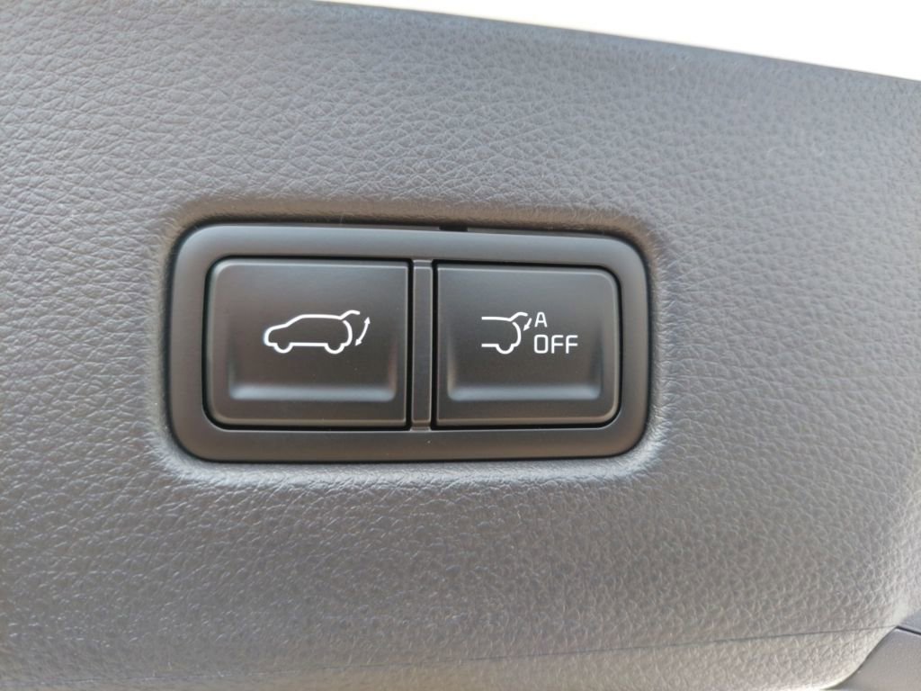 New 2026 Kia Carnival SX Prestige FWD image 26