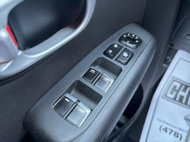 Used 2019 Kia Soul + FWD image 21