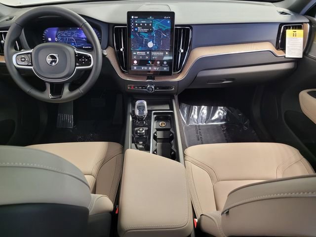 New 2026 Volvo XC60 B5 Plus w/ Climate Package image 12