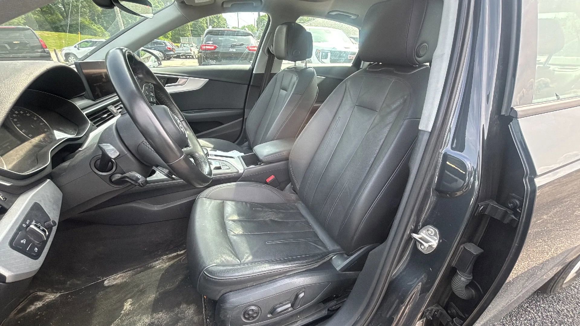 Used 2017 Audi A4 2.0T Premium w/ Convenience Package AWD/4WD image 9