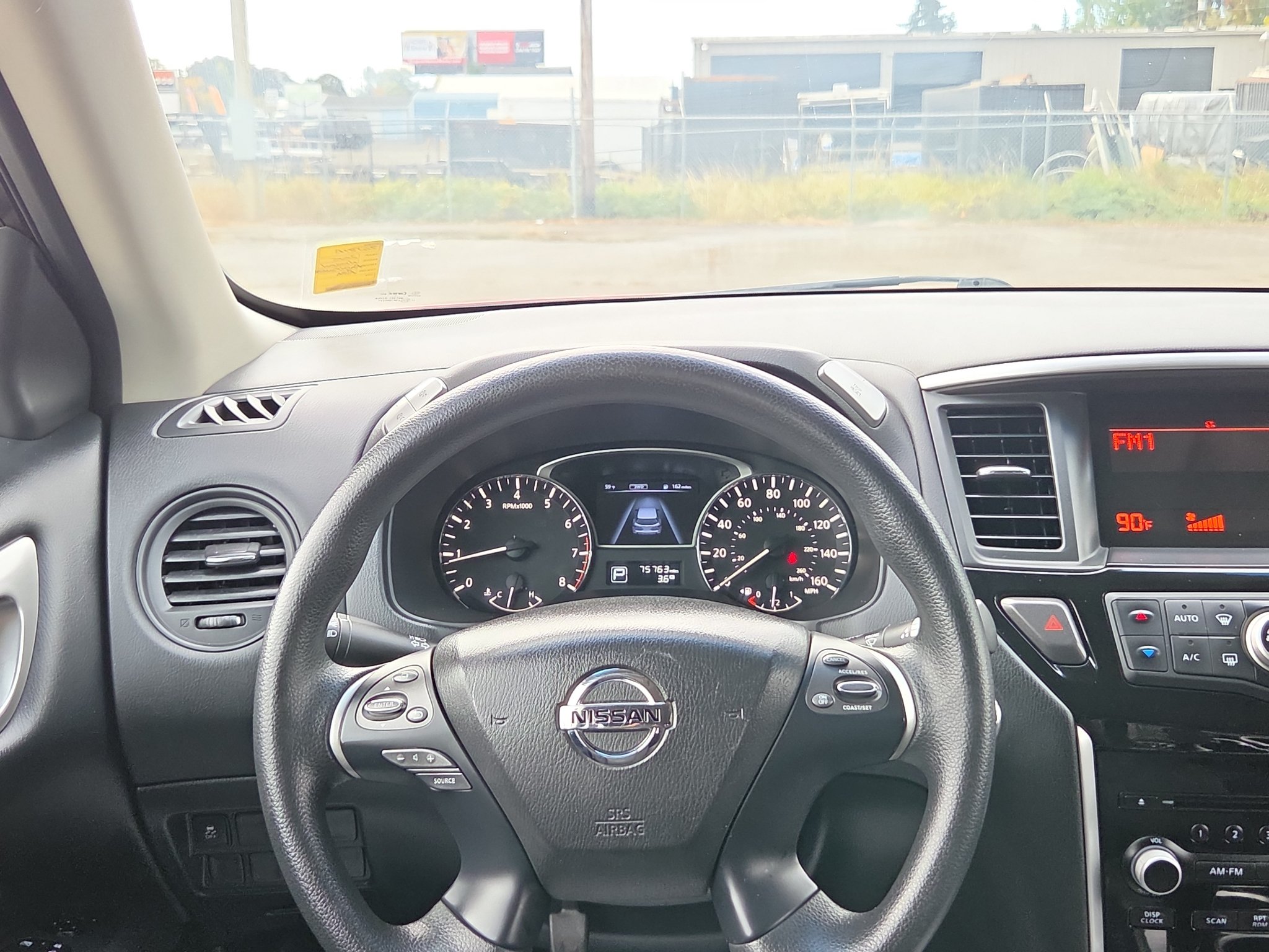 Used 2015 Nissan Pathfinder S AWD/4WD image 28
