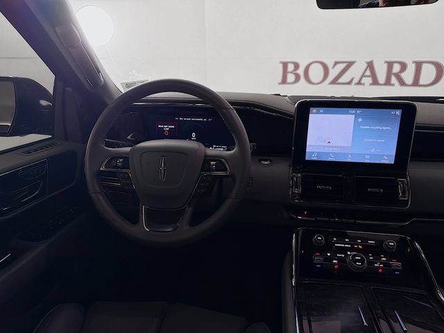 Used 2019 Lincoln Navigator Select RWD image 27
