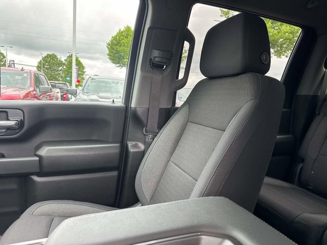 New 2026 Chevrolet Silverado 2500 Custom w/ Custom Value Package RWD image 18