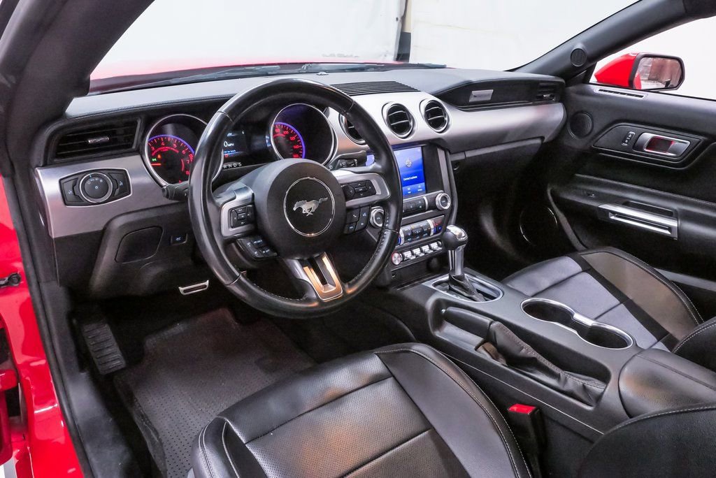 Used 2023 Ford Mustang Premium image 2