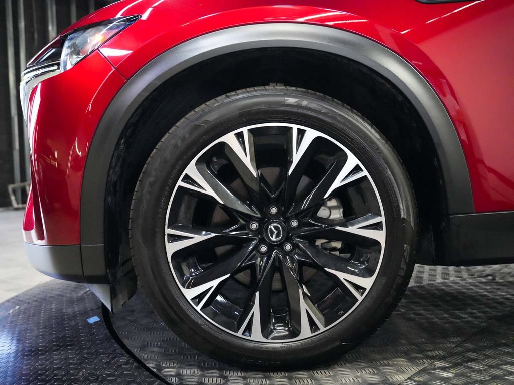 Used 2024 MAZDA CX-90 Plug-In Hybrid w/ Premium Pkg AWD/4WD image 9