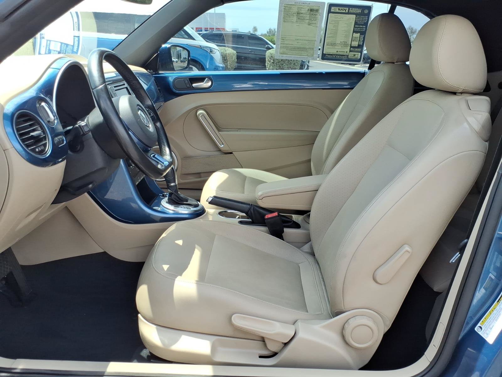 Used 2019 Volkswagen Beetle 2.0T SE w/ SE Premium Package FWD image 22